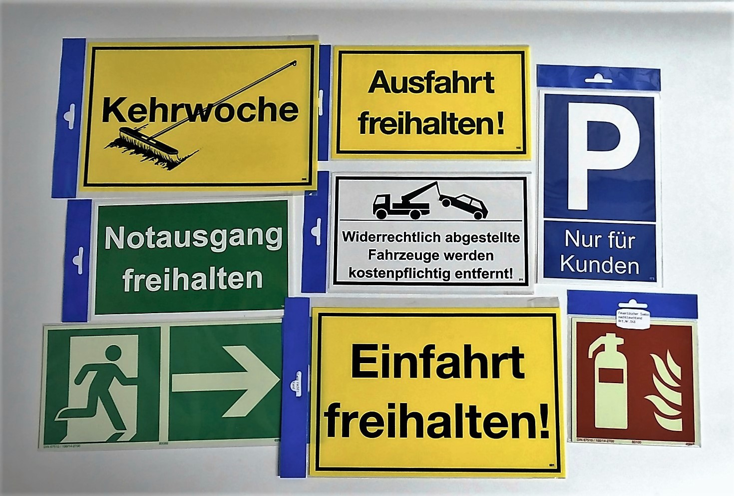Betreten der Baustelle verboten! Eltern haften für ihre Kinder ... Betreten der baustelle nur für kinder
Betreten der baustelle nur für kinder
Betreten der Baustelle verboten! Eltern haften für ihre Kinder ...